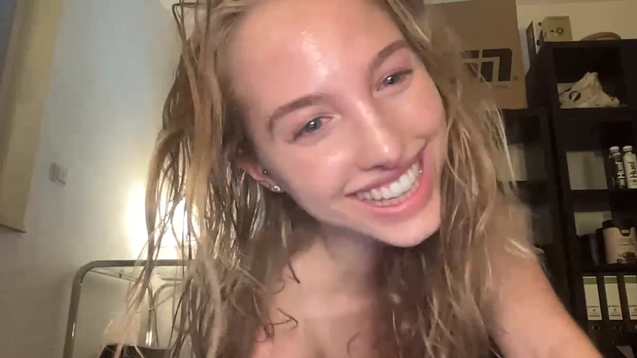 Attractive Chaturbate performer in a sexy pose, featured in a comparison of top cam sites